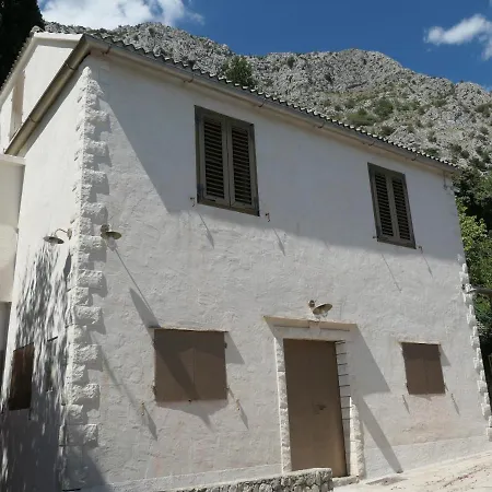 House With A Parking Space Rogoznica, Omis - 18247 別荘 ロクヴァ・ロゴズニツァ