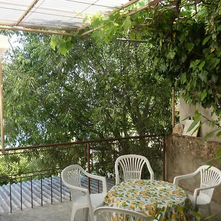 別荘 House With A Parking Space Rogoznica, Omis - 18247 *